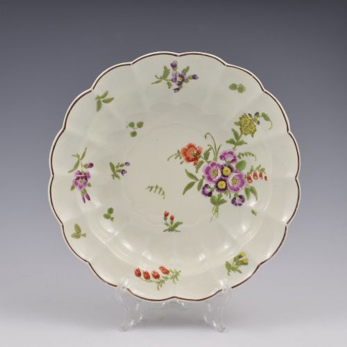 Pretty Dr Wall / First Period Worcester Porcelain Lobed Dessert / Soup Plate / Bowl C.1765