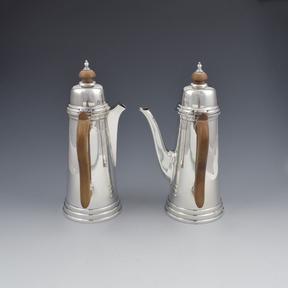 Fine Art Deco Silver Cafe Au Lait Set / Chocolate Pots Walker & Hall View IV