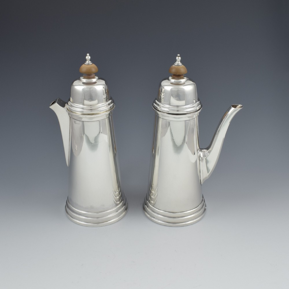Fine Art Deco Silver Cafe Au Lait Set / Chocolate Pots Walker & Hall View VII