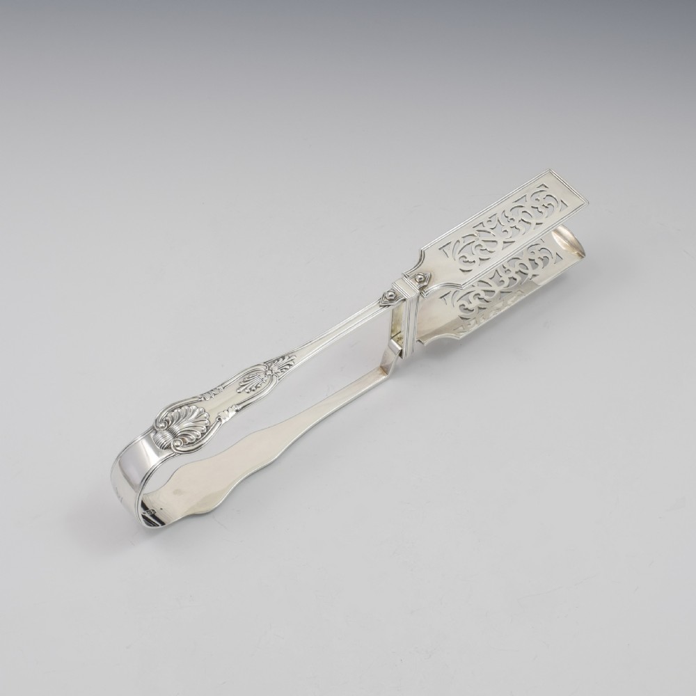 Early Victorian Silver King's Pattern Asparagus Servers / Tongs 