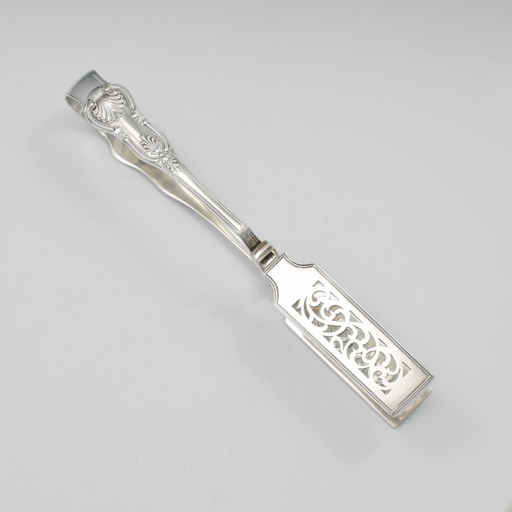 Early Victorian Silver King's Pattern Asparagus Servers / Tongs  View IV