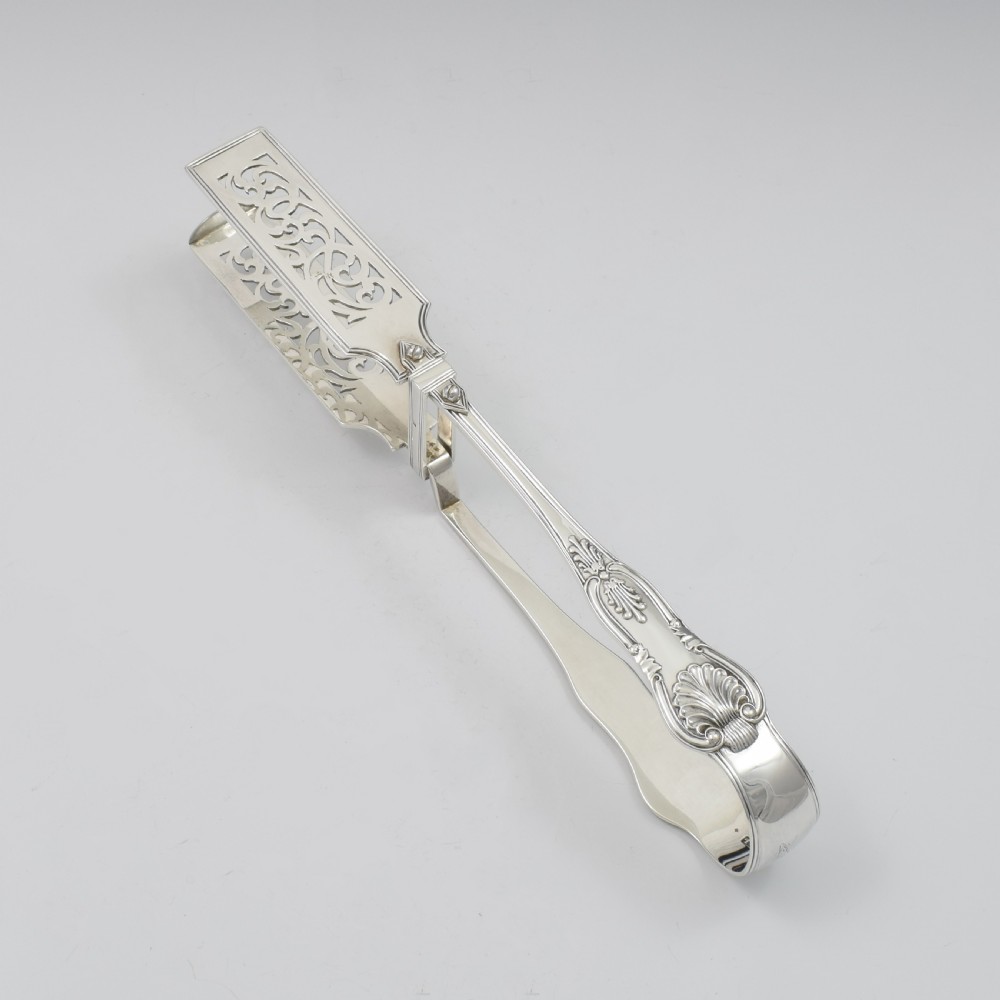 Early Victorian Silver King's Pattern Asparagus Servers / Tongs  View V