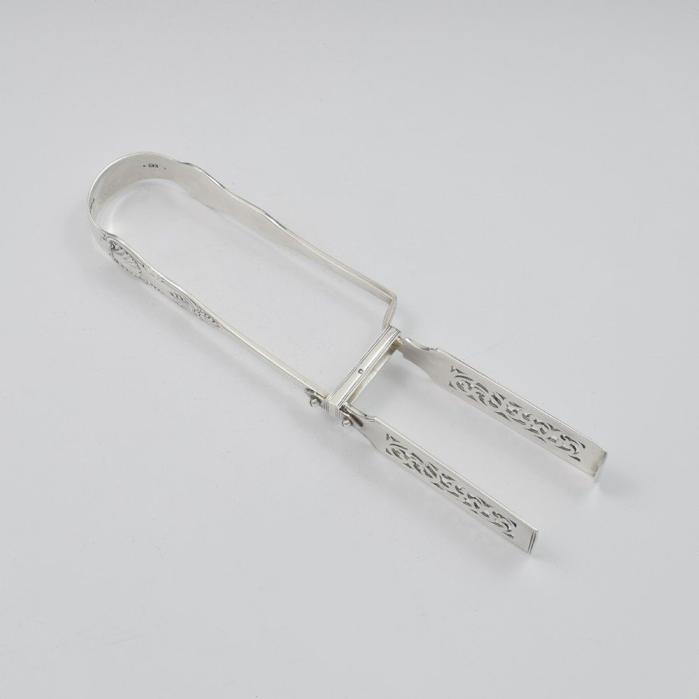 Early Victorian Silver King's Pattern Asparagus Servers / Tongs  View VI