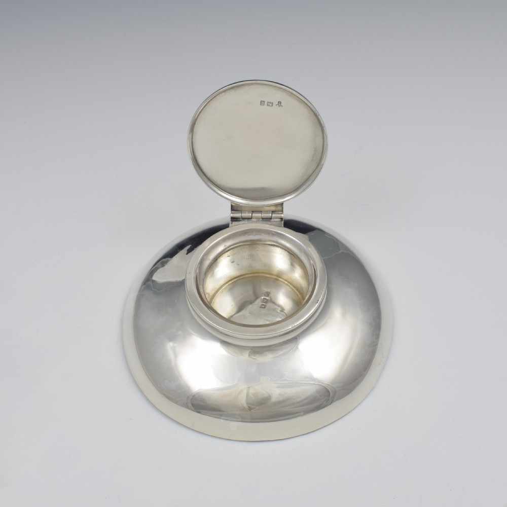 Stylish Large Low Profile Circular Silver Inkwell Art Deco 1919 View XI