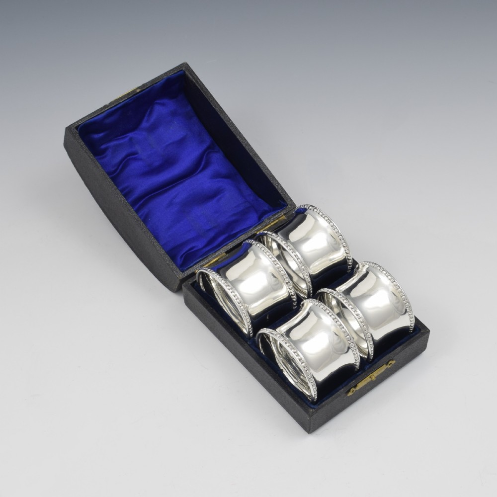 Cased Set Of Four Antique Silver Napkin Rings 1913 