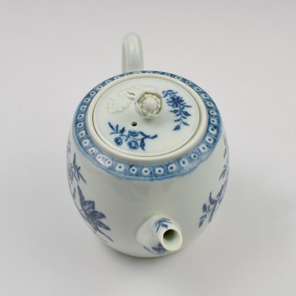 Worcester Porcelain Miniature Blue & White Barrel Teapot Rose Centred Spray c.1770 View XII