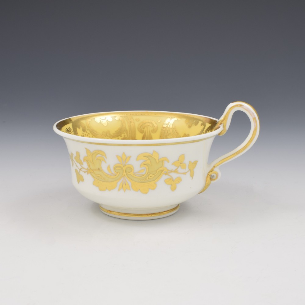 Spode Etruscan Teacup & Saucer Serpent Handle 4436 c.1825  View IV