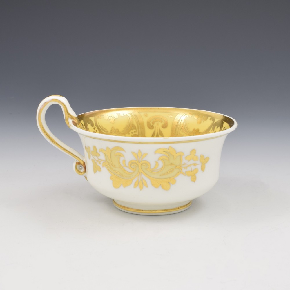 Spode Etruscan Teacup & Saucer Serpent Handle 4436 c.1825  View VI