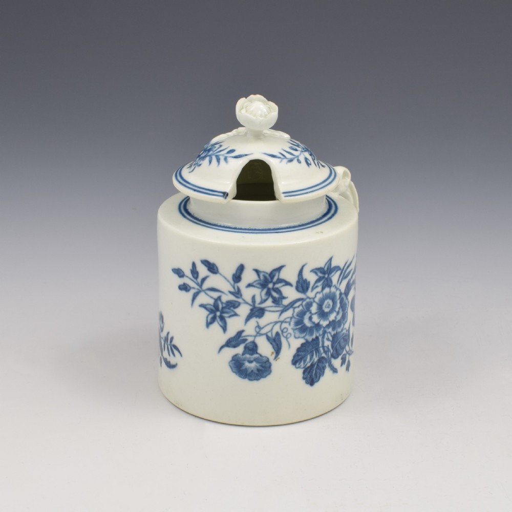First Period Worcester Porcelain Three Flowers Wet Mustard Pot & Cover c.1770 View III