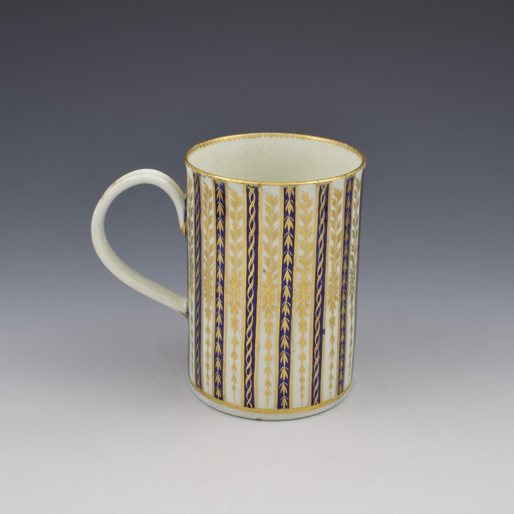 Large First Period Worcester Porcelain Striped Mug / Tankard c.1785 View III
