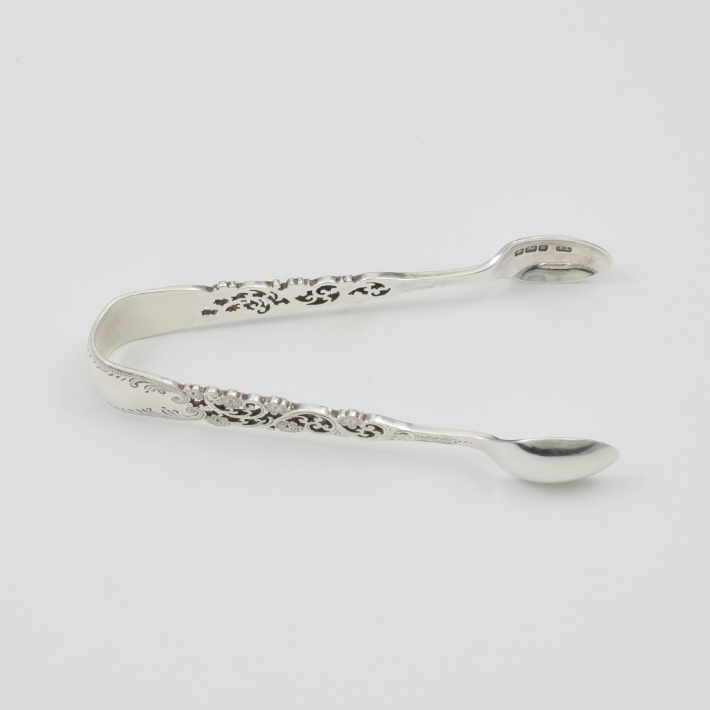 Fine & Pretty Pair Of Victorian Art Nouveau Pierced Silver Sugar Tongs View IV