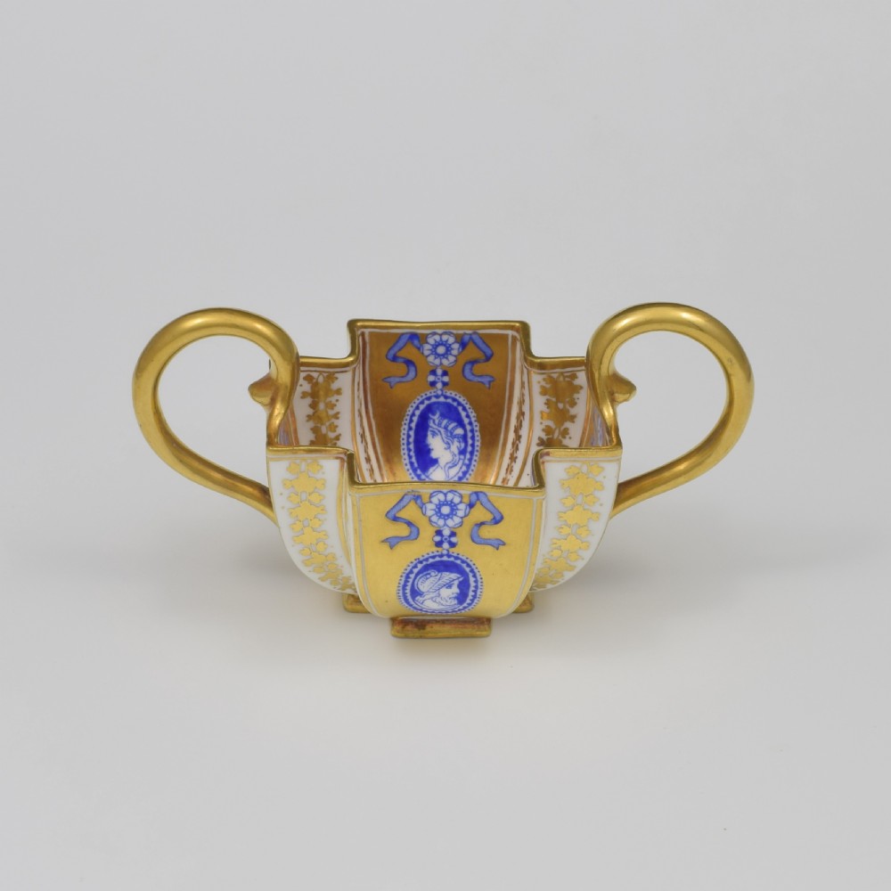 Unusual Coalport Porcelain Small Quatrefoil Sugar Bowl Gilt & Cameo Pattern A4846 c.1885 View III