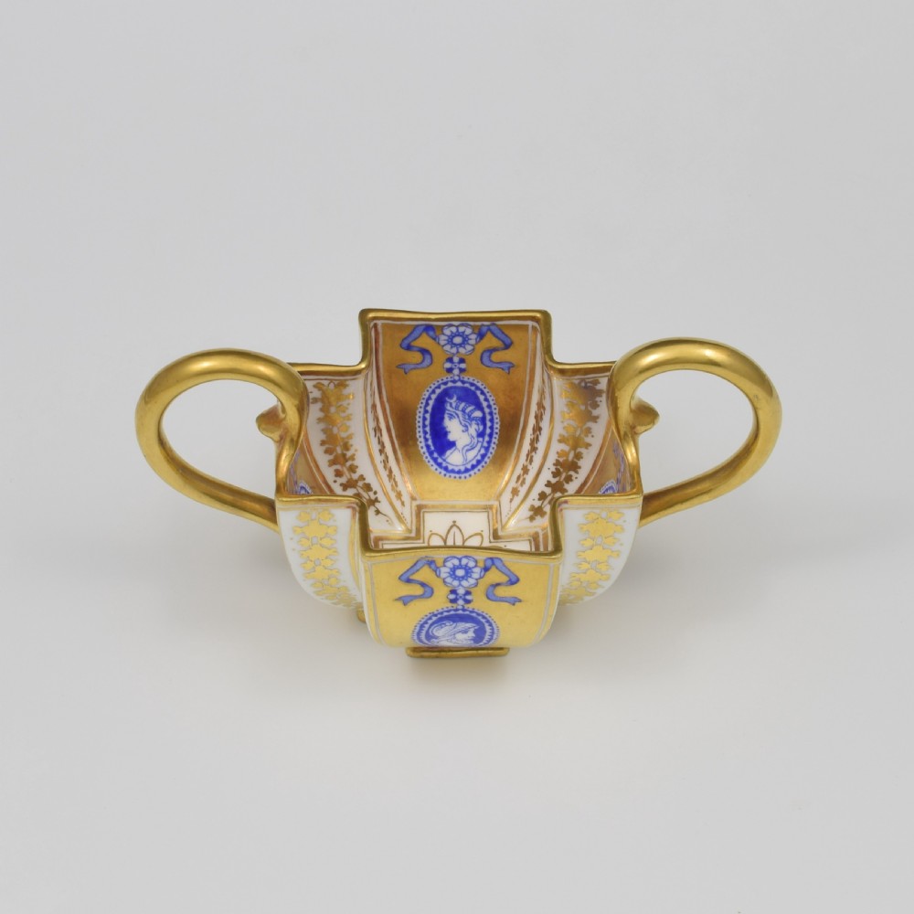 Unusual Coalport Porcelain Small Quatrefoil Sugar Bowl Gilt & Cameo Pattern A4846 c.1885 View V