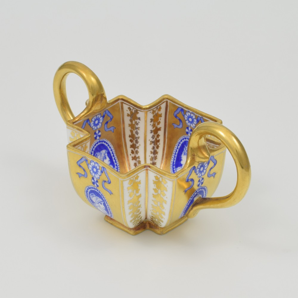 Unusual Coalport Porcelain Small Quatrefoil Sugar Bowl Gilt & Cameo Pattern A4846 c.1885 View VII