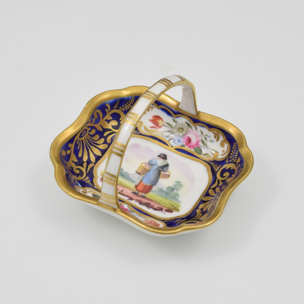 Small English Porcelain (Probably Spode) Basket / Bonbon Trinket Dish c.1815 View IX