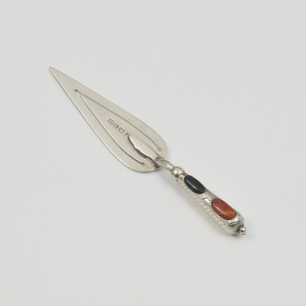 Victorian Silver & Agate Trowel Bookmark View III