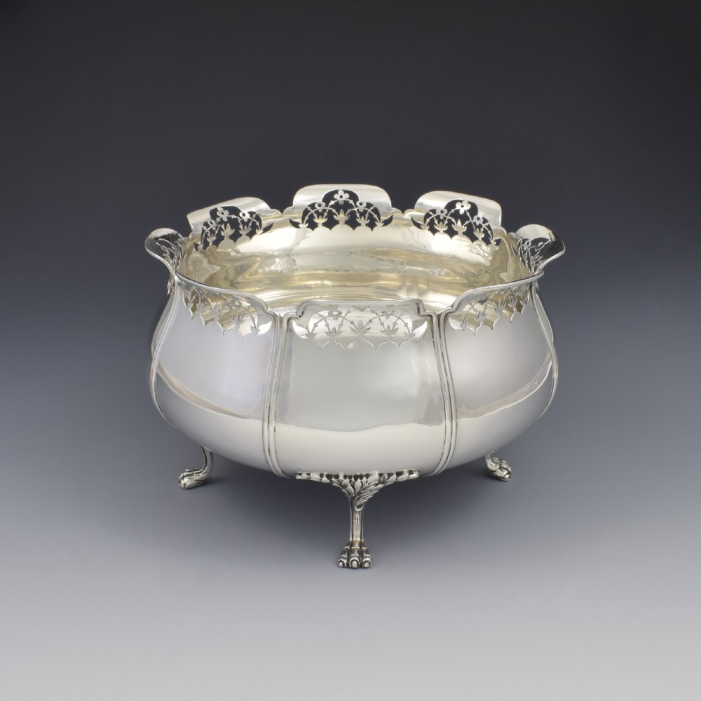 Fine Large Art Nouveau Silver Table Bowl Pierced Rim Lion Paw Feet View VII