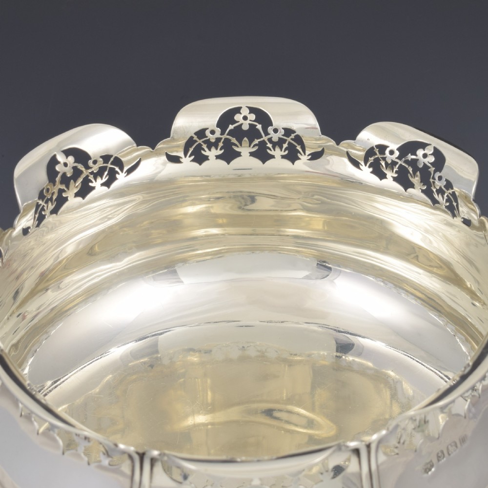 Fine Large Art Nouveau Silver Table Bowl Pierced Rim Lion Paw Feet View X
