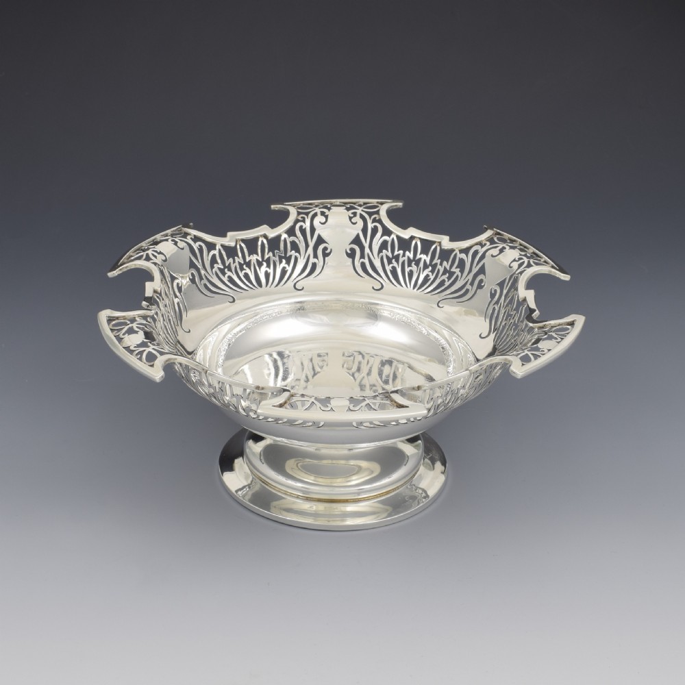 Stunning Pierced Silver Art Deco Pedestal Table Bowl / Basket  View II