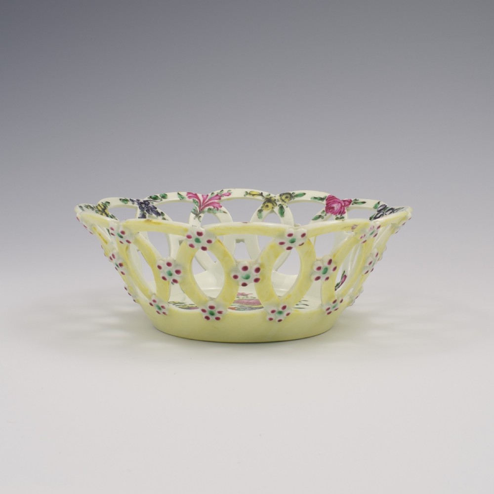 Rare First Period Worcester Porcelain Yellow Ground Basket c.1768 View II