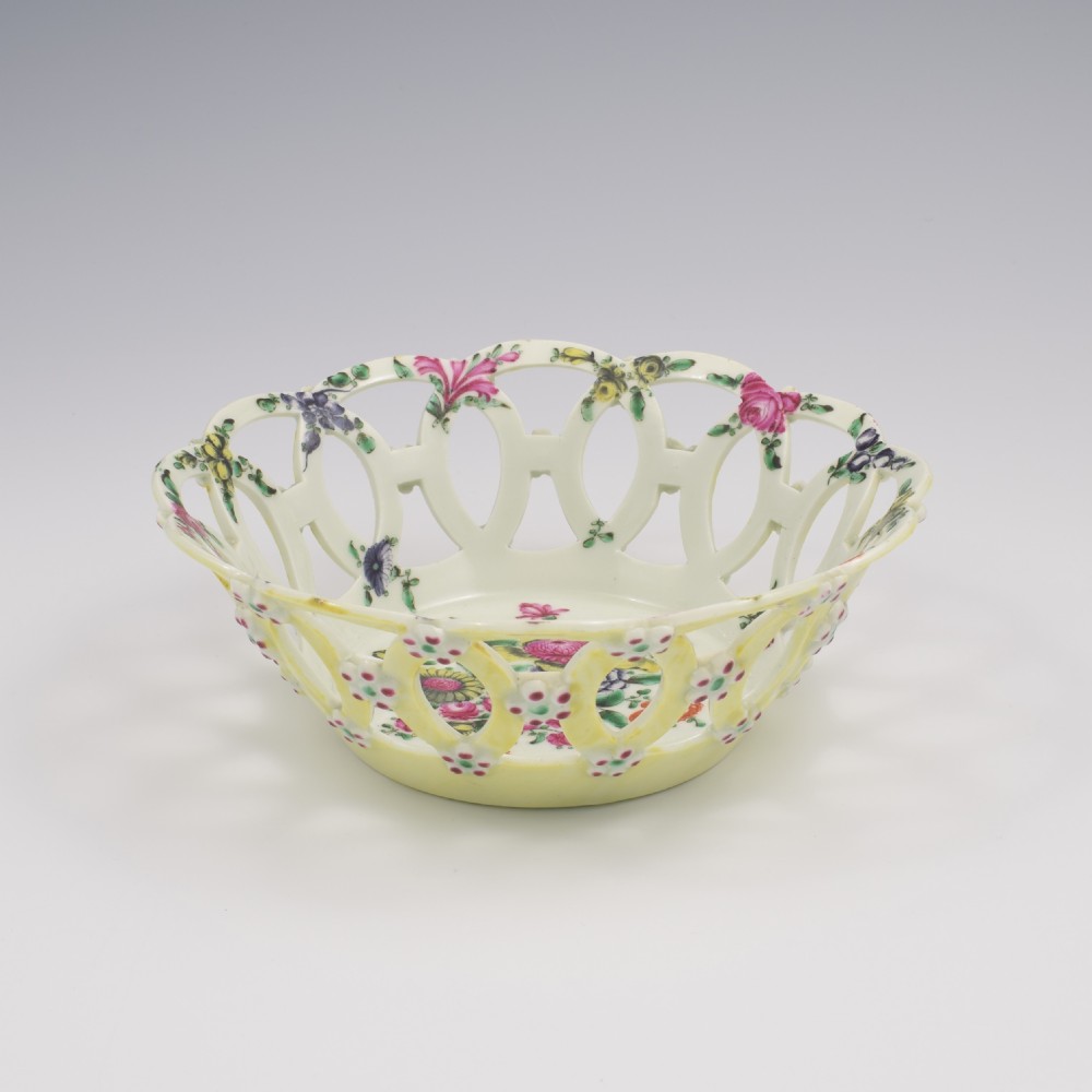 Rare First Period Worcester Porcelain Yellow Ground Basket c.1768 View III