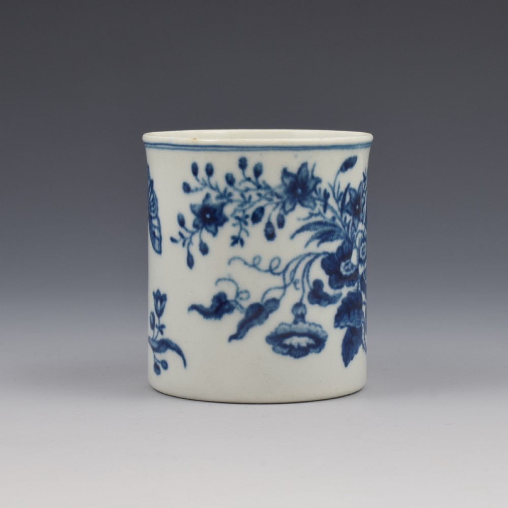 Rare First Period Worcester Porcelain Small Coffee Can Three Flowers Pattern c.1770 View II