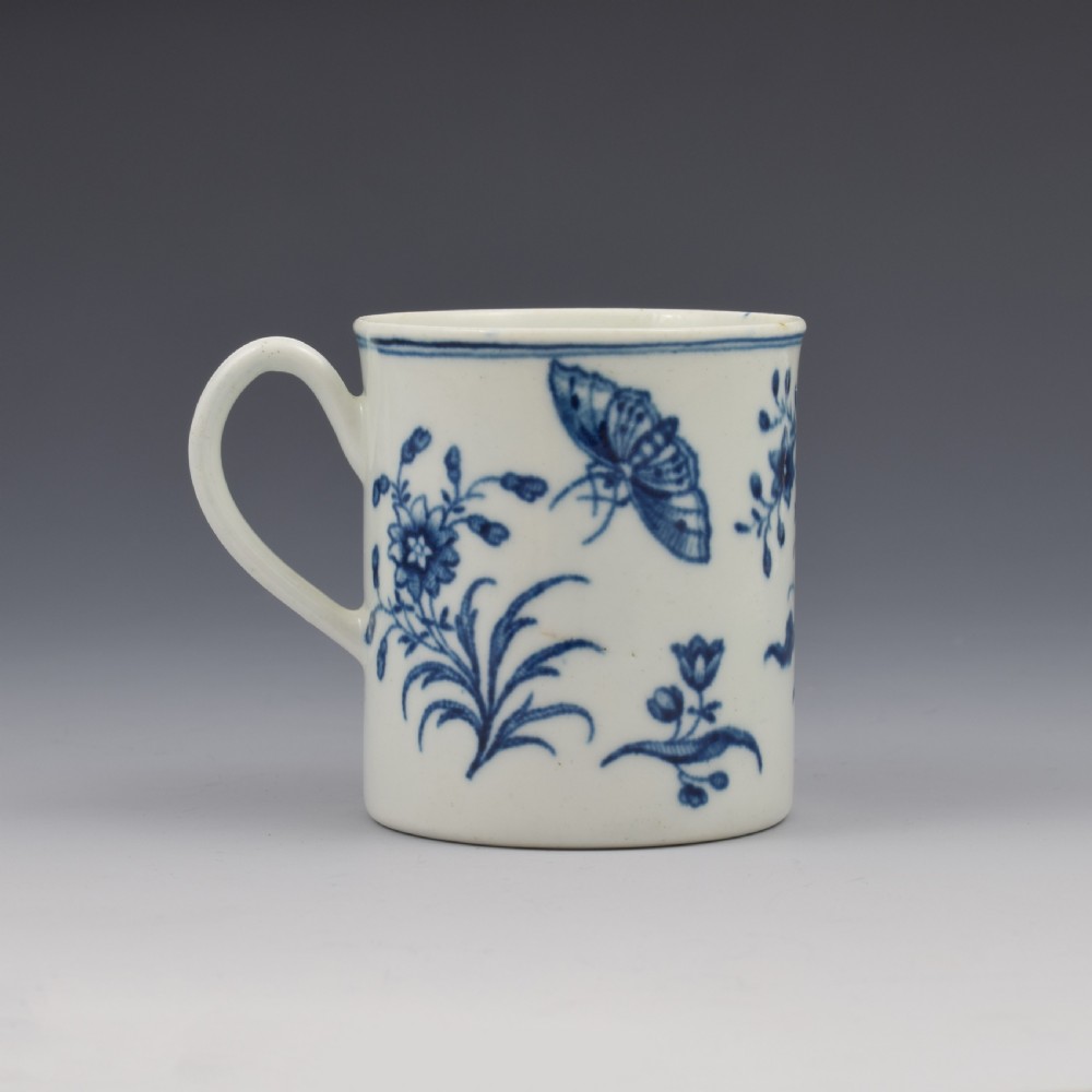 Rare First Period Worcester Porcelain Small Coffee Can Three Flowers Pattern c.1770 View III