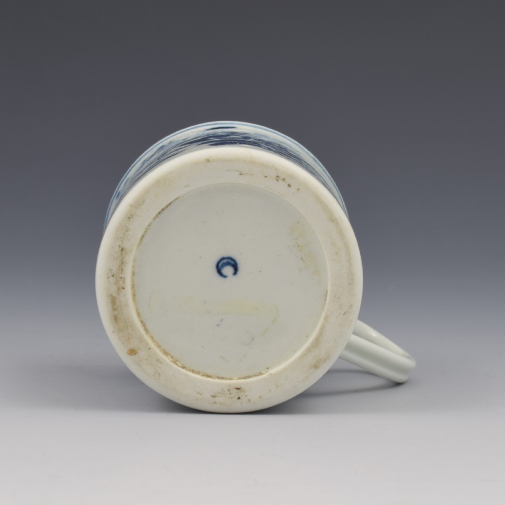 Rare First Period Worcester Porcelain Small Coffee Can Three Flowers Pattern c.1770 View VI