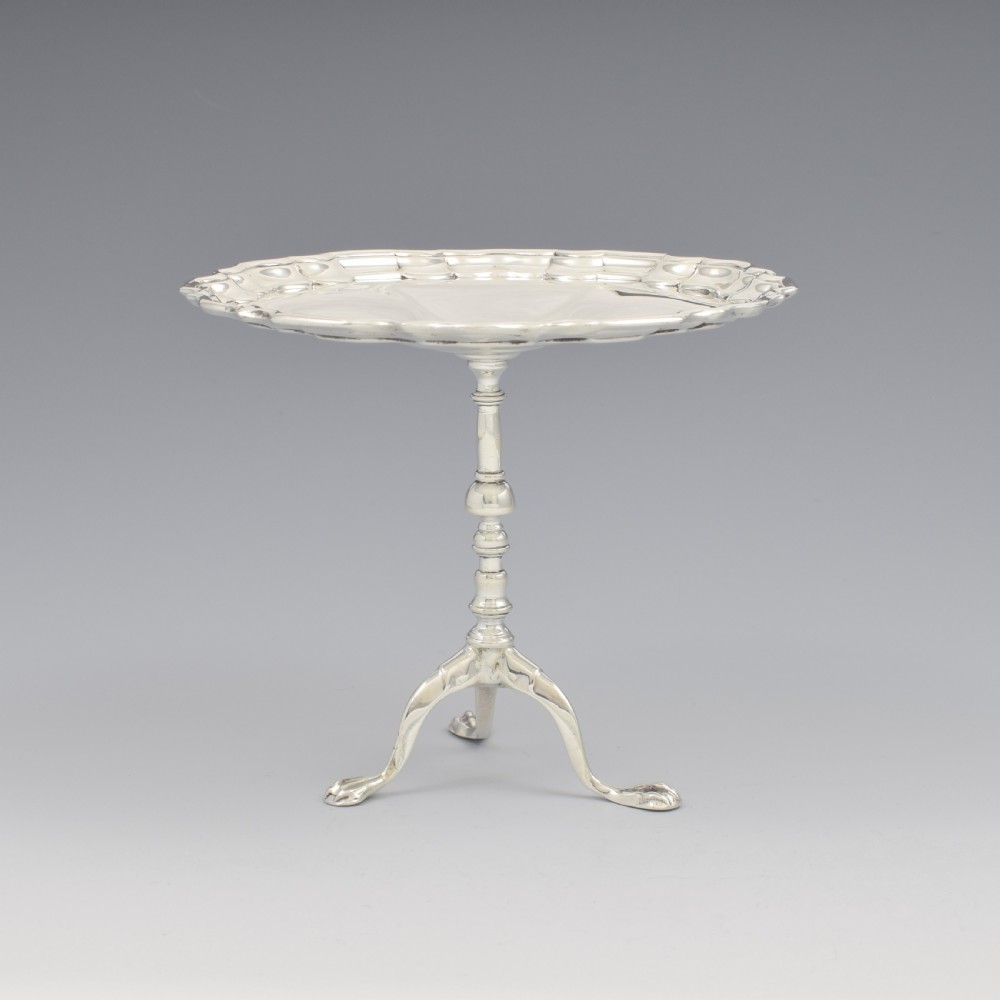 Stunning Miniature Silver Georgian Pie Crust Table Tazza / Bonbon Dish Goldsmiths Co. 1915 View III