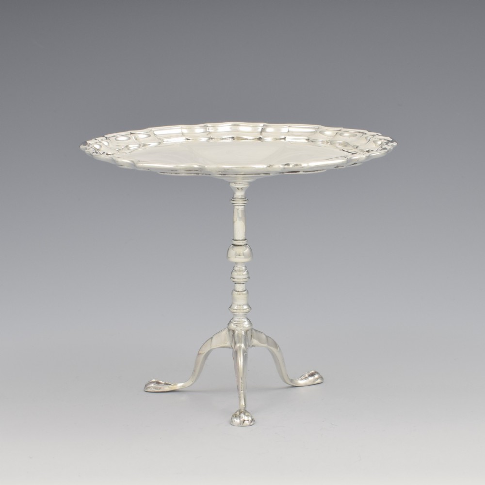Stunning Miniature Silver Georgian Pie Crust Table Tazza / Bonbon Dish Goldsmiths Co. 1915 View IV