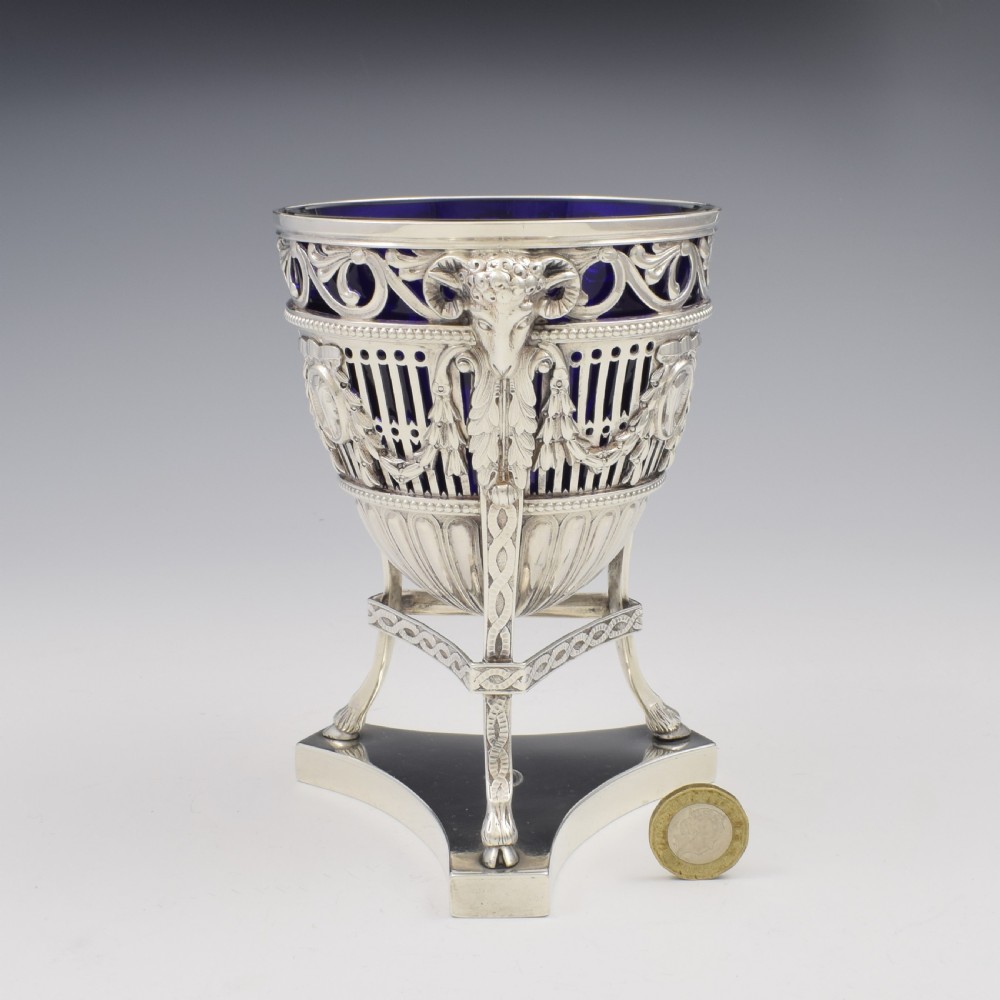 Stunning Large Neoclassical Pierced Silver Pedestal Bonbon Basket / Dish / Bowl View IX