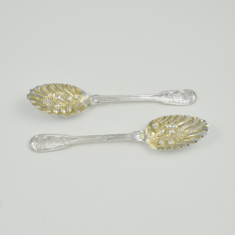 Pair Georgian Irish Silver Berry Serving Spoons Dublin 1773 George III View IV