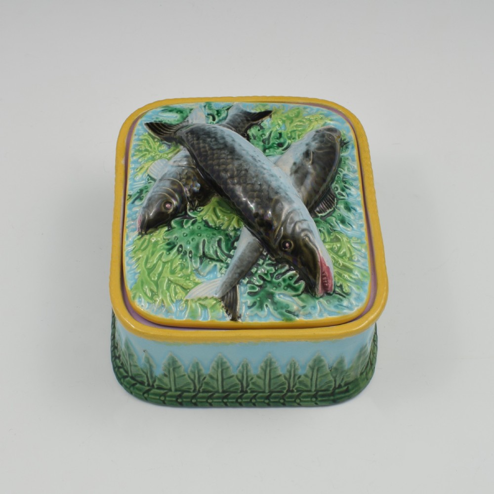 Stunning George Jones Majolica Turquoise Sardine Box & Cover c.1875 View IV