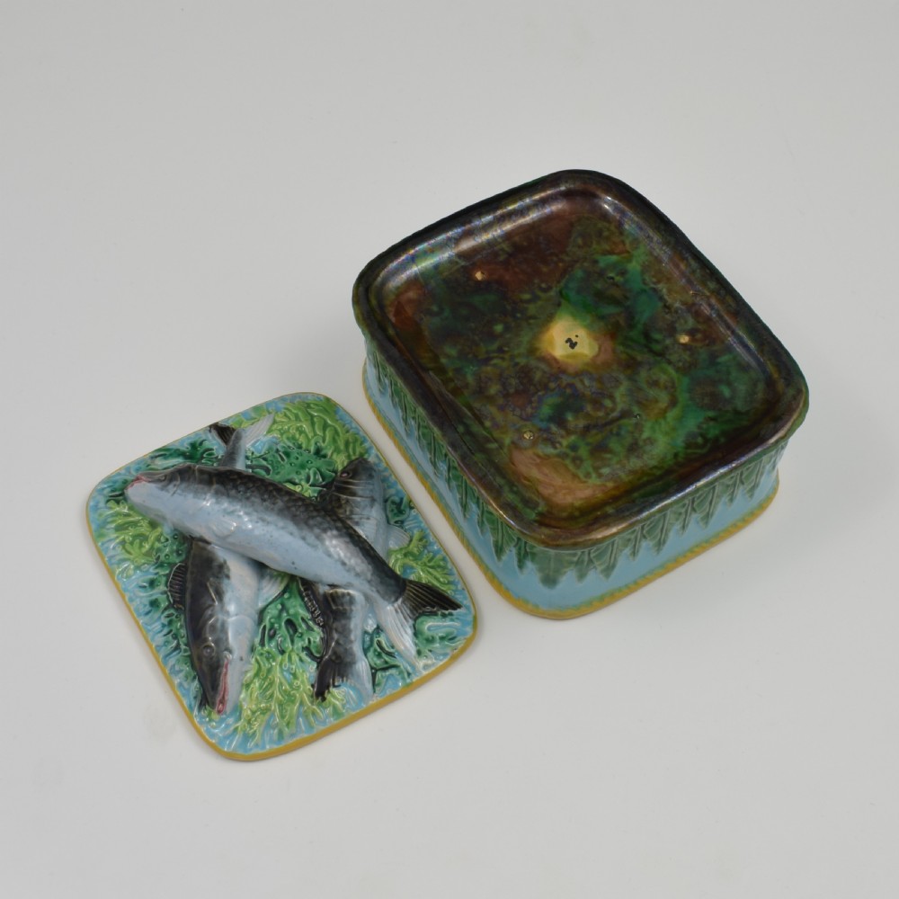 Stunning George Jones Majolica Turquoise Sardine Box & Cover c.1875 View XII