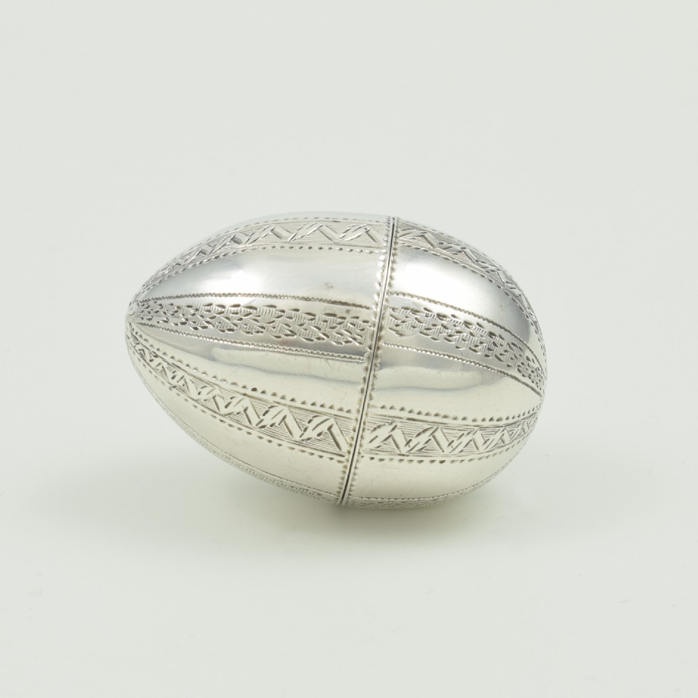 Stunning Rare Georgian Bright Cut Engraved Silver Egg Nutmeg Grater Samuel Meriton c.1775 View IX