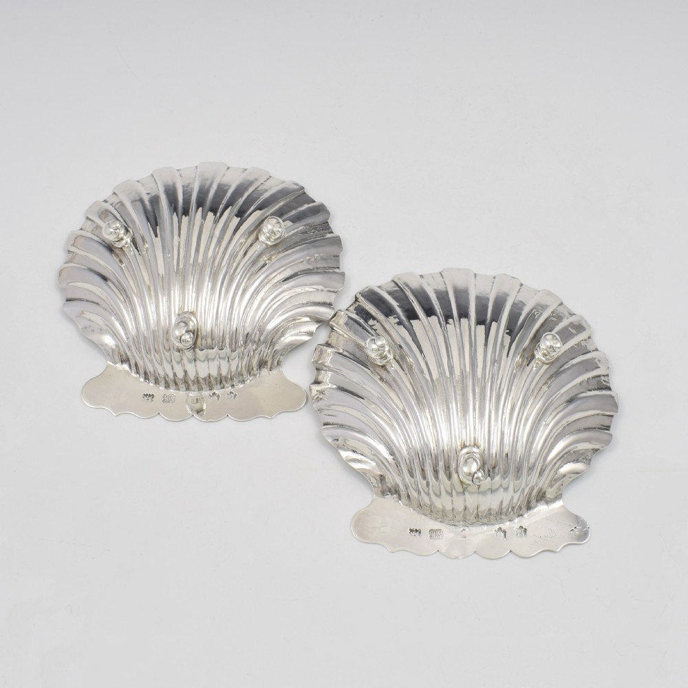 Stunning Pair Of George II Silver Butter Shell Dishes 1750 Samuel Herbert Georgian View IX
