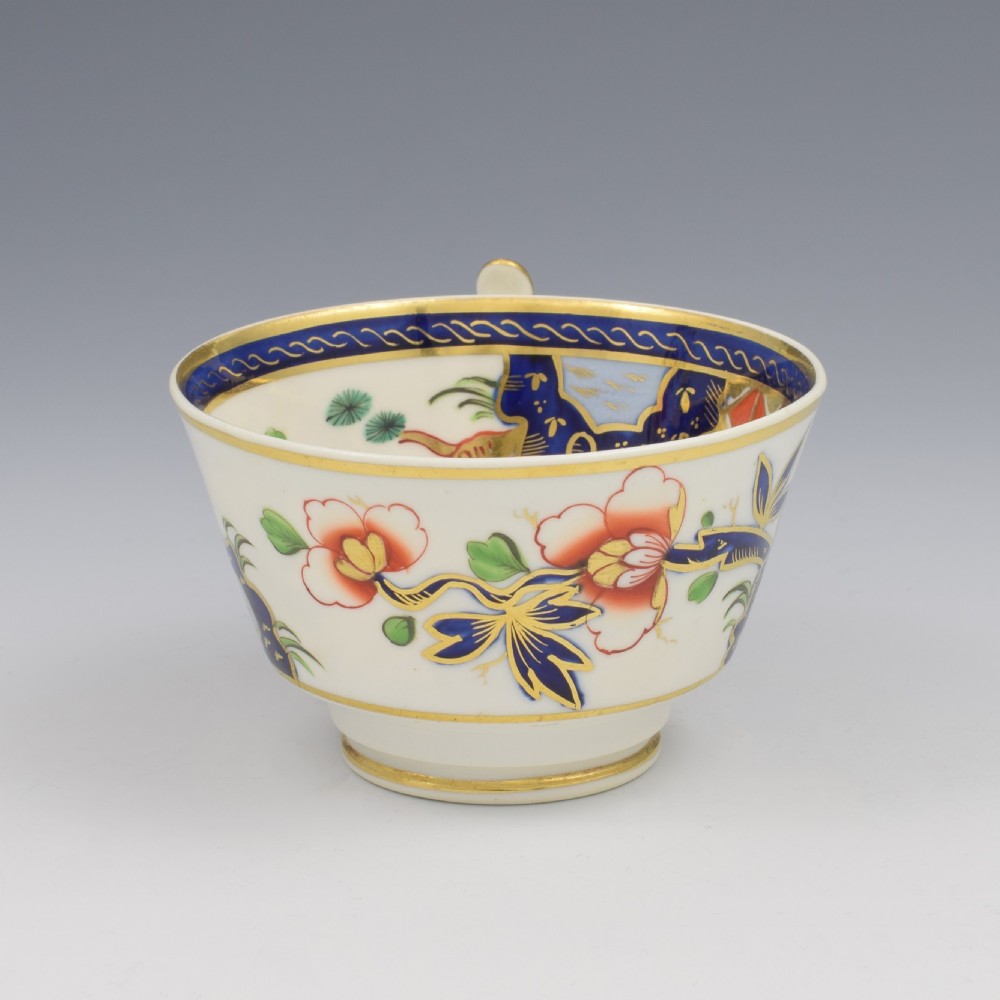 Striking Regency Ridgway Porcelain Kakiemon / Imari Tea Cup & Saucer c.1820 View III