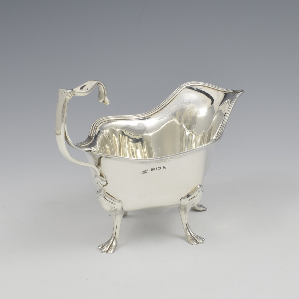 Stunning Edwardian Art Nouveau Quatrefoil Silver Sauce Boat / Sauceboat  View IX