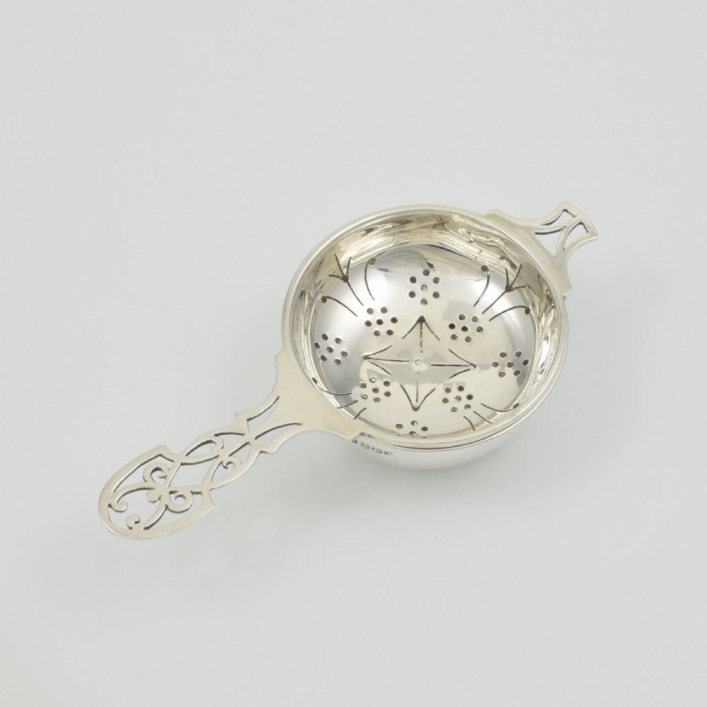Fine 1940s Sterling Silver Tea Strainer & Matching Stand View III