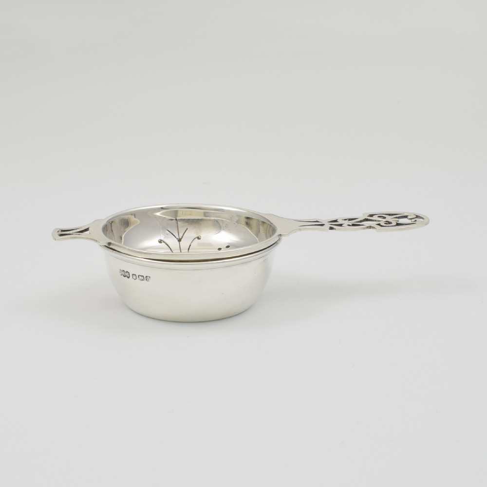 Fine 1940s Sterling Silver Tea Strainer & Matching Stand View V