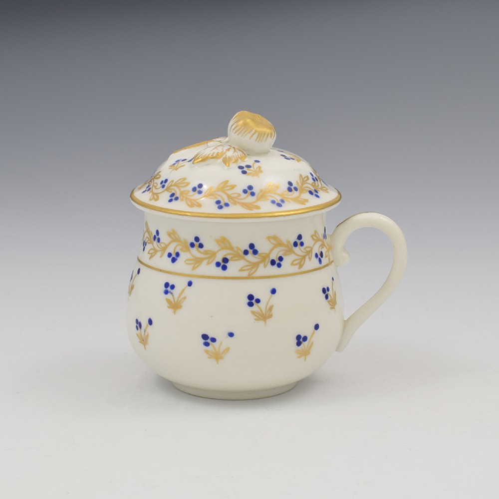 Lovely French Paris Porcelain Custard Cup & Cover c.1870 (Pot à Crème) View II
