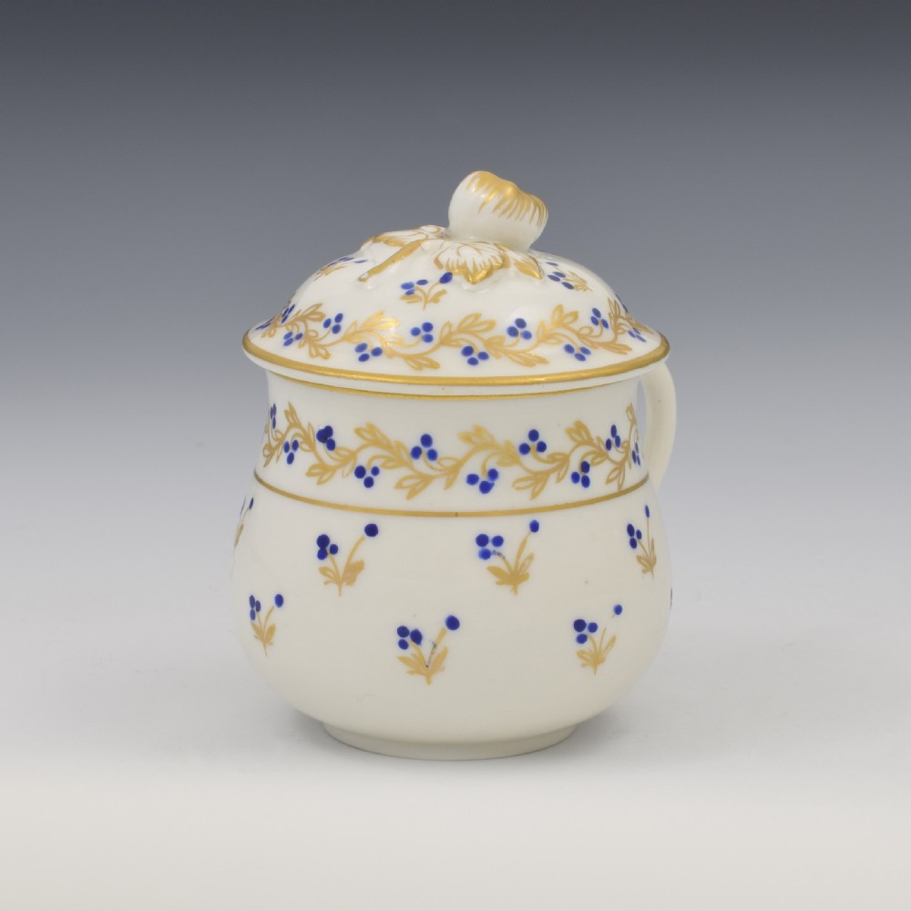 Lovely French Paris Porcelain Custard Cup & Cover c.1870 (Pot à Crème) View III