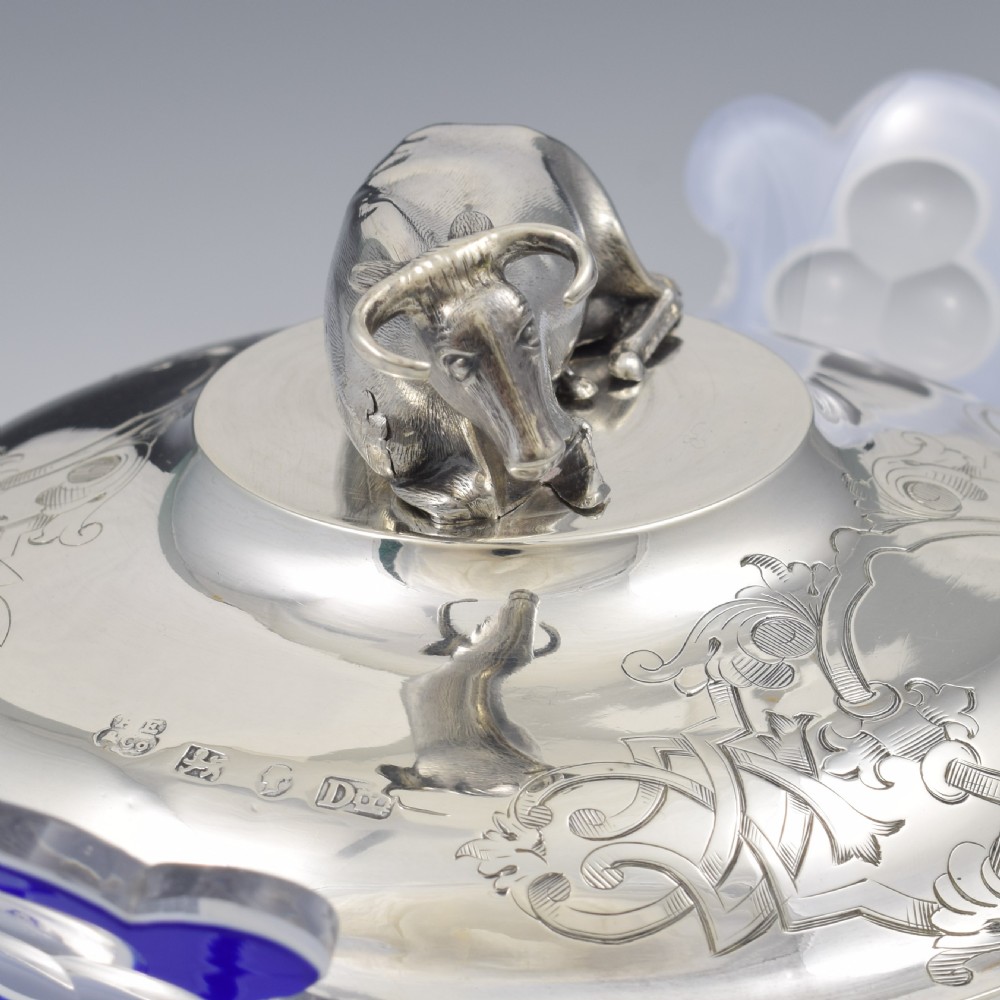 Stunning Rare Early Victorian Sterling Silver Cow & Blue & White Glass Butter Dish c.1840 View XV