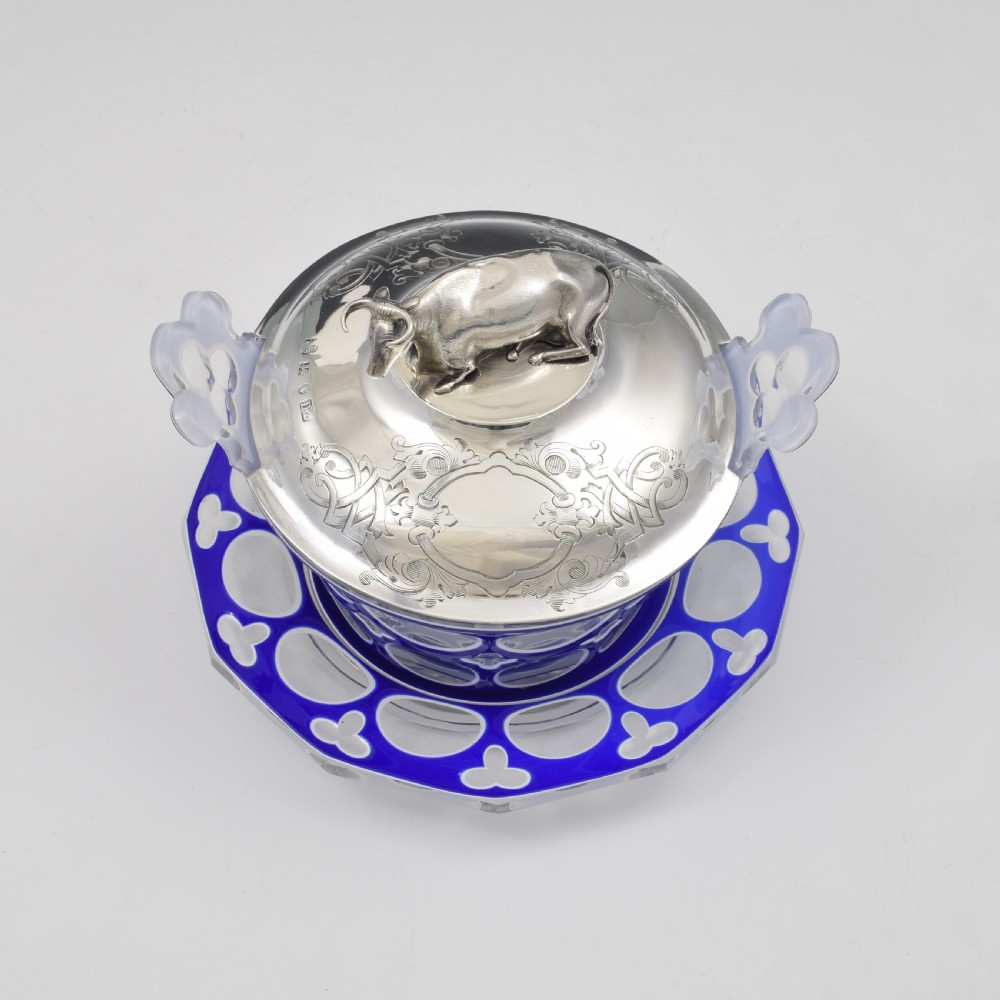 Stunning Rare Early Victorian Sterling Silver Cow & Blue & White Glass Butter Dish c.1840 View XVI