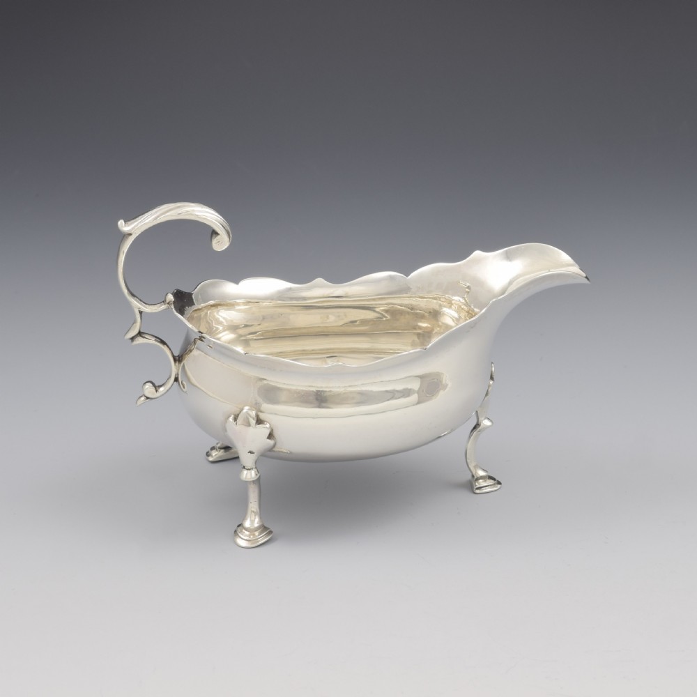 Lovely Small Georgian Silver Sauce Boat 1771 Walter Brind  View IV