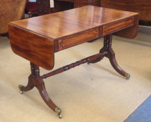 Good Quality Regency Mahogany Sofa Table