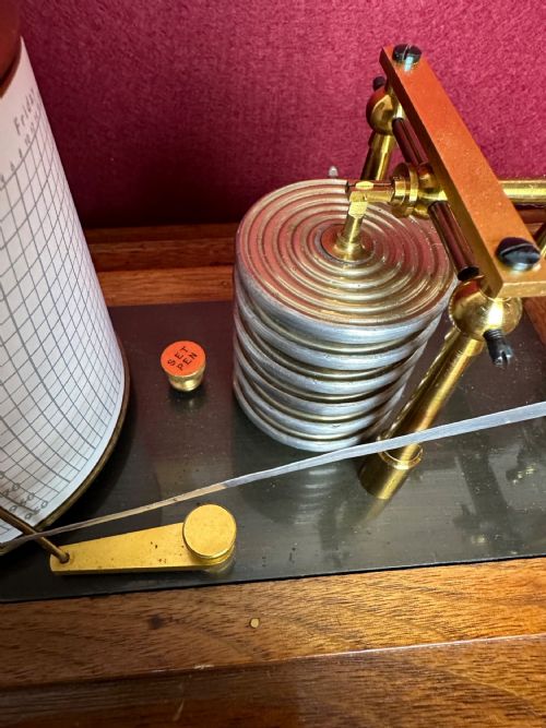 WALNUT CASED BAROGRAPH CIRCA 1890 BAROMETER - ADDITIONAL PHOTO 7