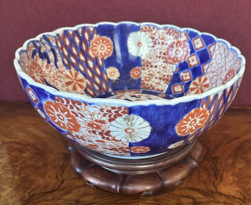 IMARI FLUTED BOWL CIRCA 1900 - ADDITIONAL PHOTO 3