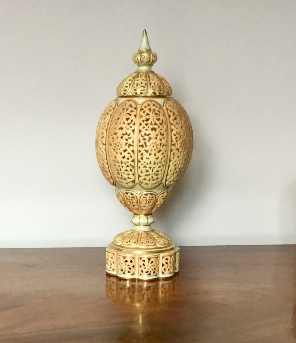Reticulated Vase and cover