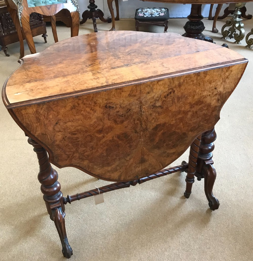  Victorian walnut Sutherland table 